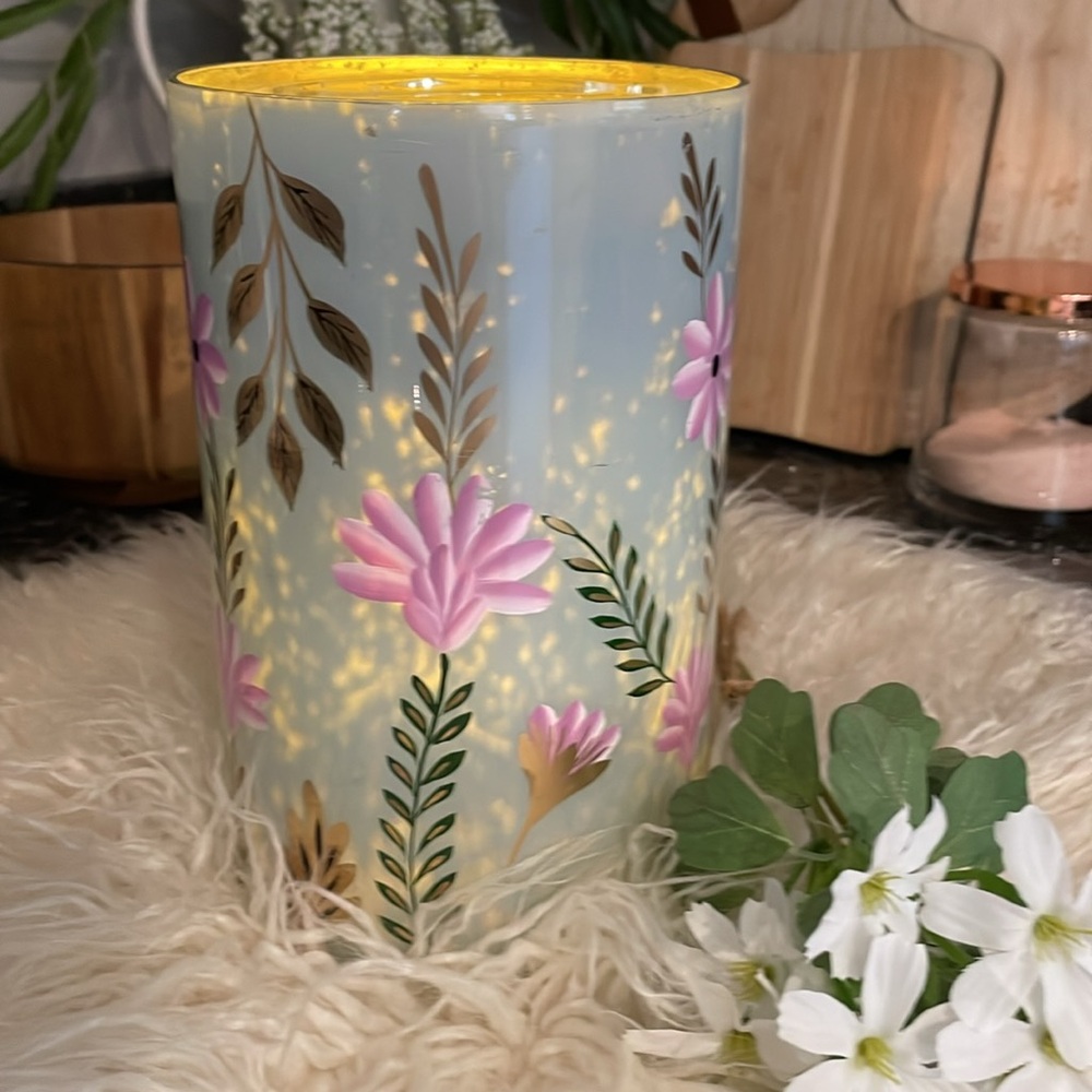 Beautiful hand-painted glass candle holder/vase